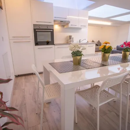 City Center Duplex I 24h Self-check-in Апартаменты Инсбрук