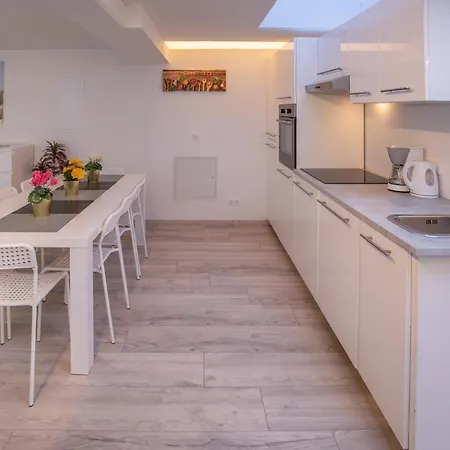 City Center Duplex I 24h Self-check-in Апартаменты